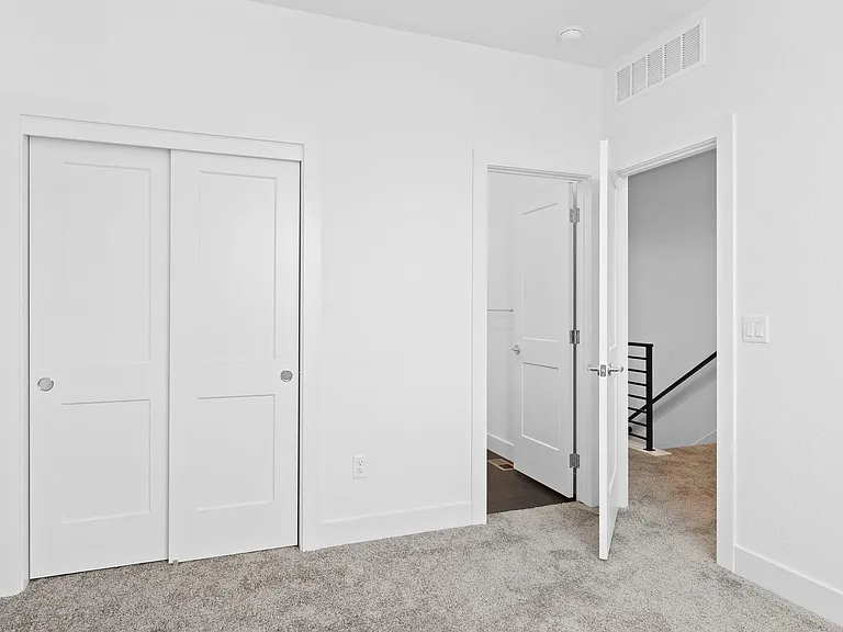 Secondary Bedroom Suite on 3rd Floor Adjacent to Bonus Room w/5 Piece Bath