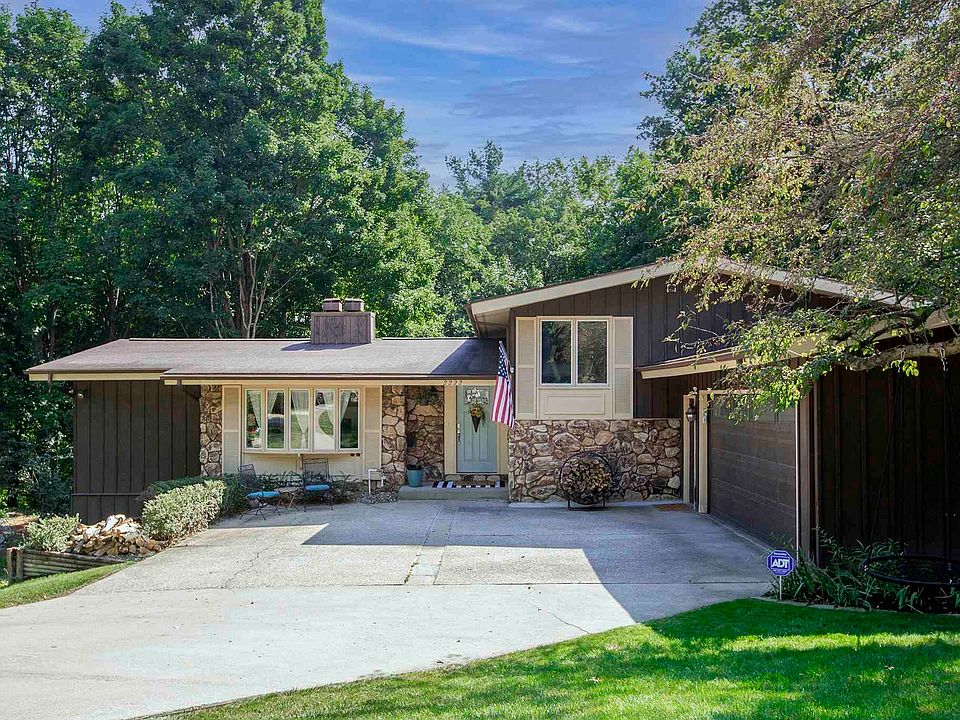 2222 Blue Smoke Trl, Mishawaka, IN 46544 Zillow