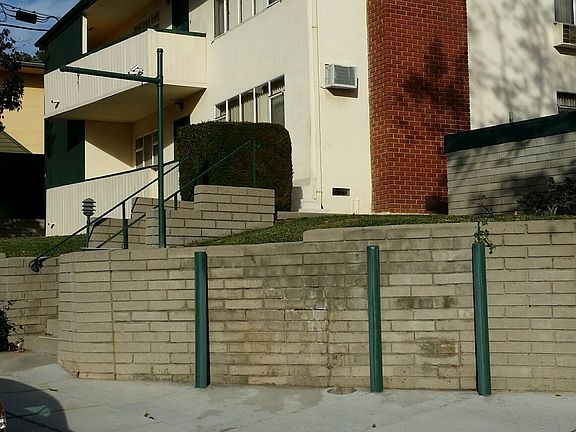 2nd image of 308 Raymondale Dr APT 3