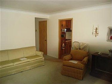 4th image of 18805 Pawnee Ave