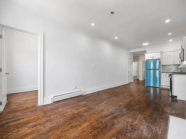 964 Madison St #2C — Photo 11
