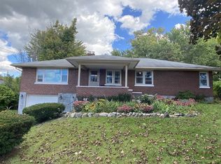 251 Middletown Rd, Waterford, NY 12188