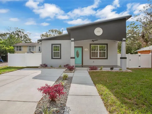 636 Hickman Ct S, Saint Petersburg, FL 33705