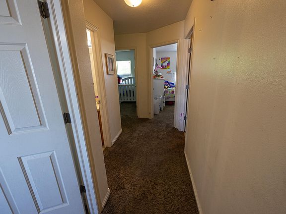 4th image of 790 N 2720 E Unit 18