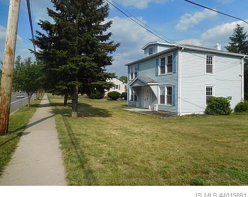 3rd image of 530 William St
