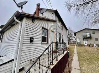 1713A Erie Ave, Sheboygan, WI 53081
