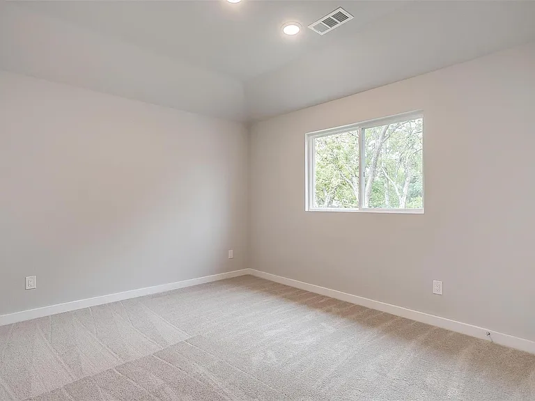 4532 Hogans Alley Dr — Photo 29