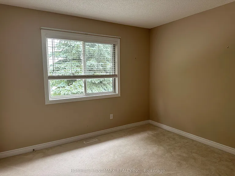 299 Louise Ct — Photo 11