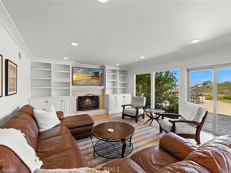 26 Mission Bay Dr — Photo 8