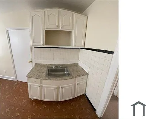 457 Milford St #2 — Photo 9