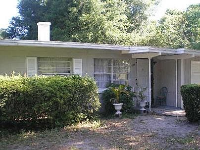 3rd image of 1339 E Jackson Ave