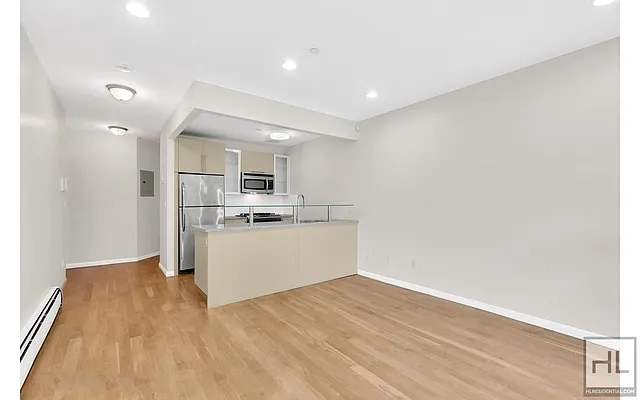 Rented by Highline Residential | media 10