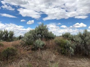 1600 N Name Rd, Christmas Valley, OR 97641