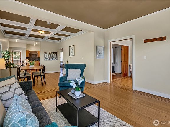 5th image of 2204 3rd Avenue W