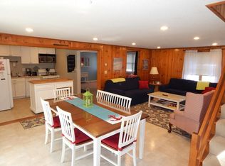233 Maravista Ave, East Falmouth, MA 02536