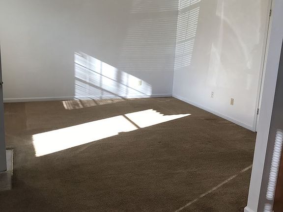 4th image of 430 Britton Ave APT 3