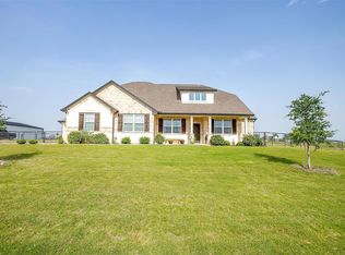 340 Sanger Dr, Springtown, TX 76082