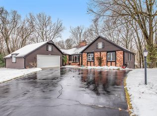 7440 Thrasher Ln, Kalamazoo, MI 49009