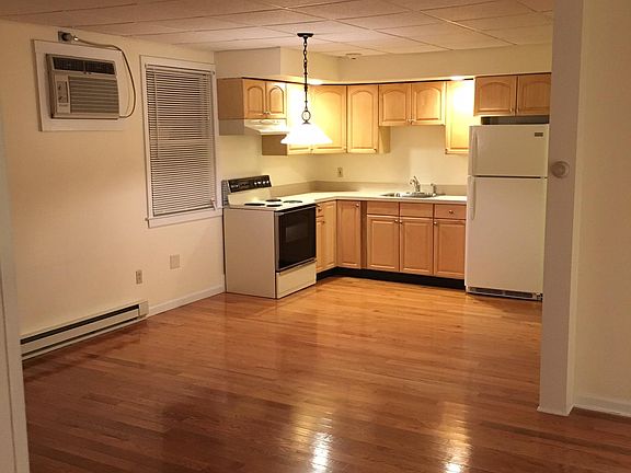 Open Living-room /kitchen 