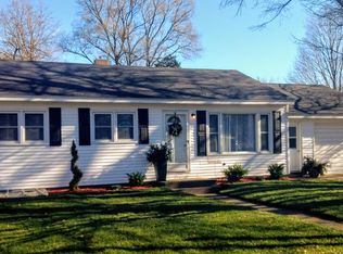 316 N Locust St, Wayland, MI 49348