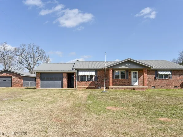 109854 S 4750th Rd, Muldrow, OK 74948