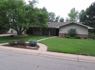 6980 S Chase Ct, Littleton, CO 80128