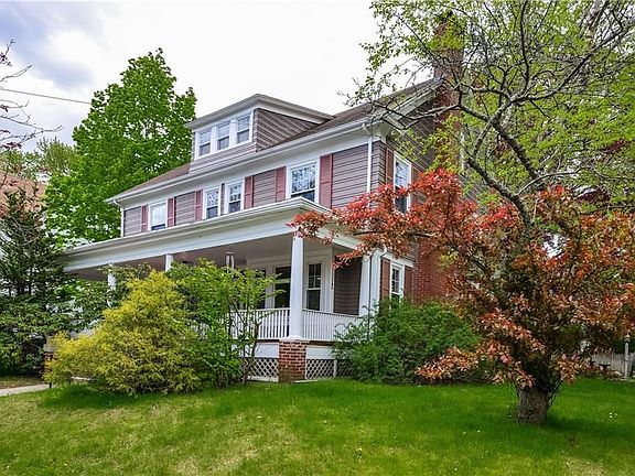 2nd image of 112 Arnold Ave