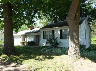 2727 Wood St, Lansing, MI 48906