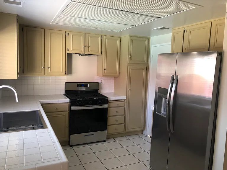 44138 Kirkland Ave — Photo 16