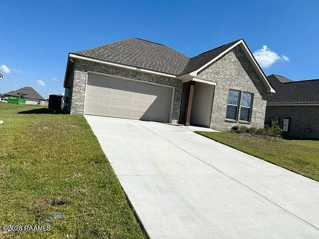 4 bed, 2.5 bath, 1833 sqft, $2,100 — Photo 3