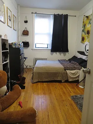 Rented by Space Real Estate | media 16