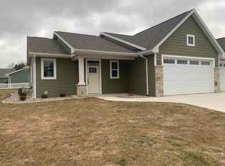 N3787 Wheatfield Ln, Appleton, WI 54913