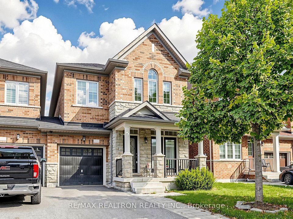1st image of 27 Pelham Dr