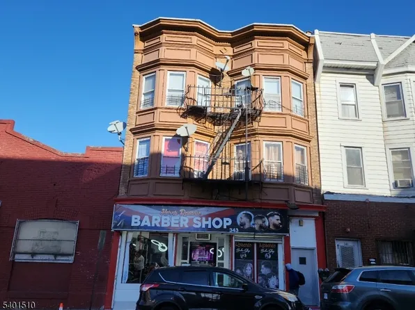 343 Market St #3R, Paterson, NJ 07501