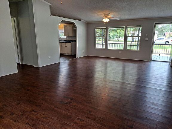 5th image of 361 Palmhurst Dr