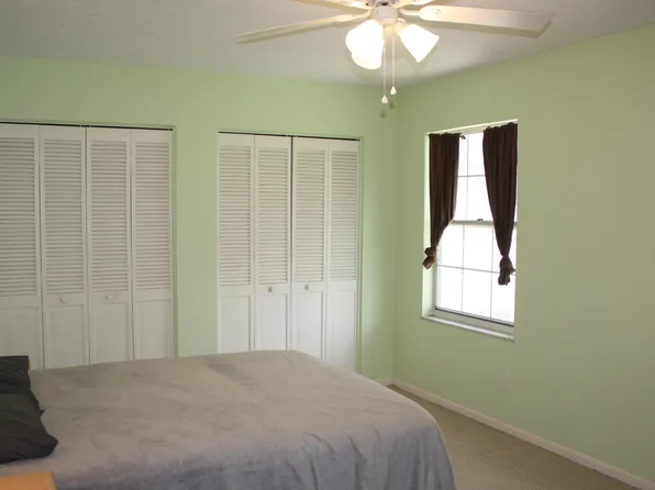 1671 SE Minorca Avenue, Port St Lucie, FL 34952