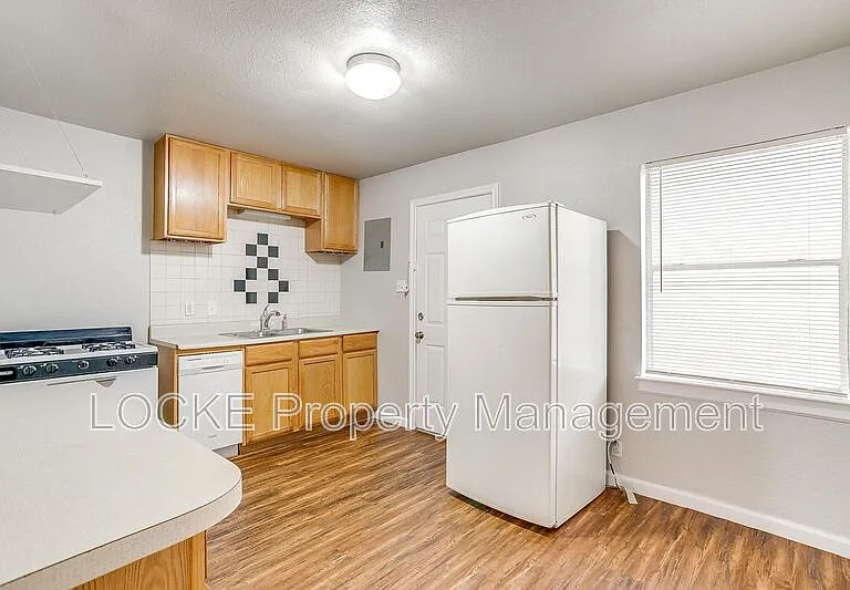 3417 S University Dr #A — Photo 6