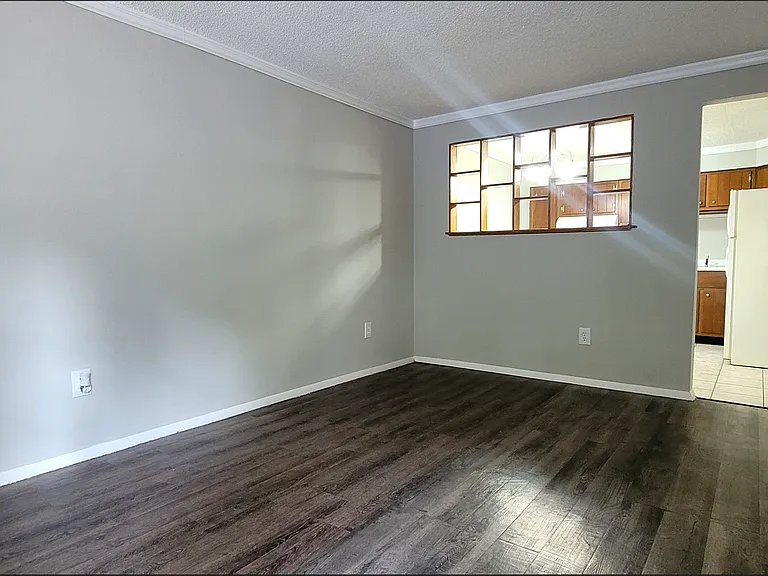 314 - 322 Kenbrook Drive — Photo 14