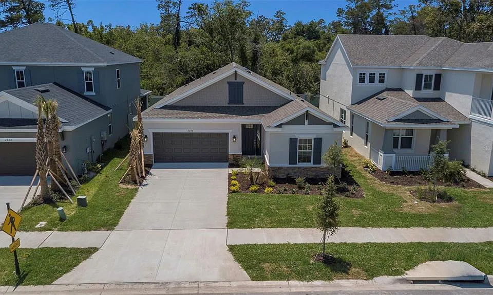 2676 Leafwing Ct