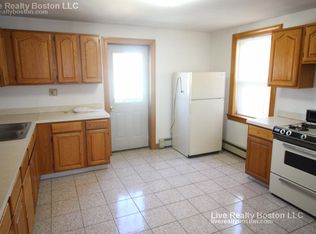 23 Murphy Ct, Newton, MA 02458