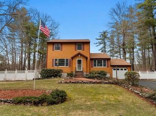 60 Woodridge Rd, Danville, NH 03819