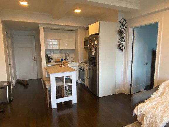 5th image of 5 Tudor City Pl APT 432