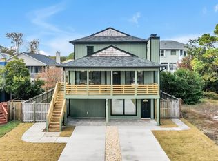 917 Riptide Lane, Carolina Beach, NC 28428
