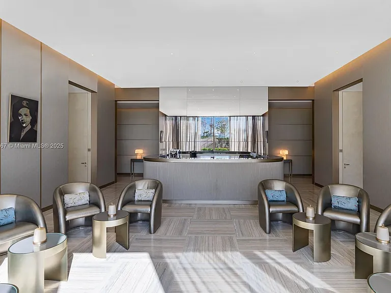 18975 SE Collins Ave #3504 — Photo 31