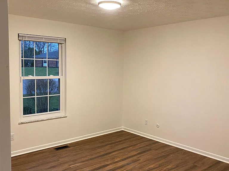 2980 Outlook Ct — Photo 16