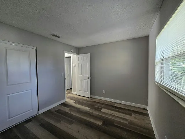 3035 66th Ave N #E1 — Photo 3