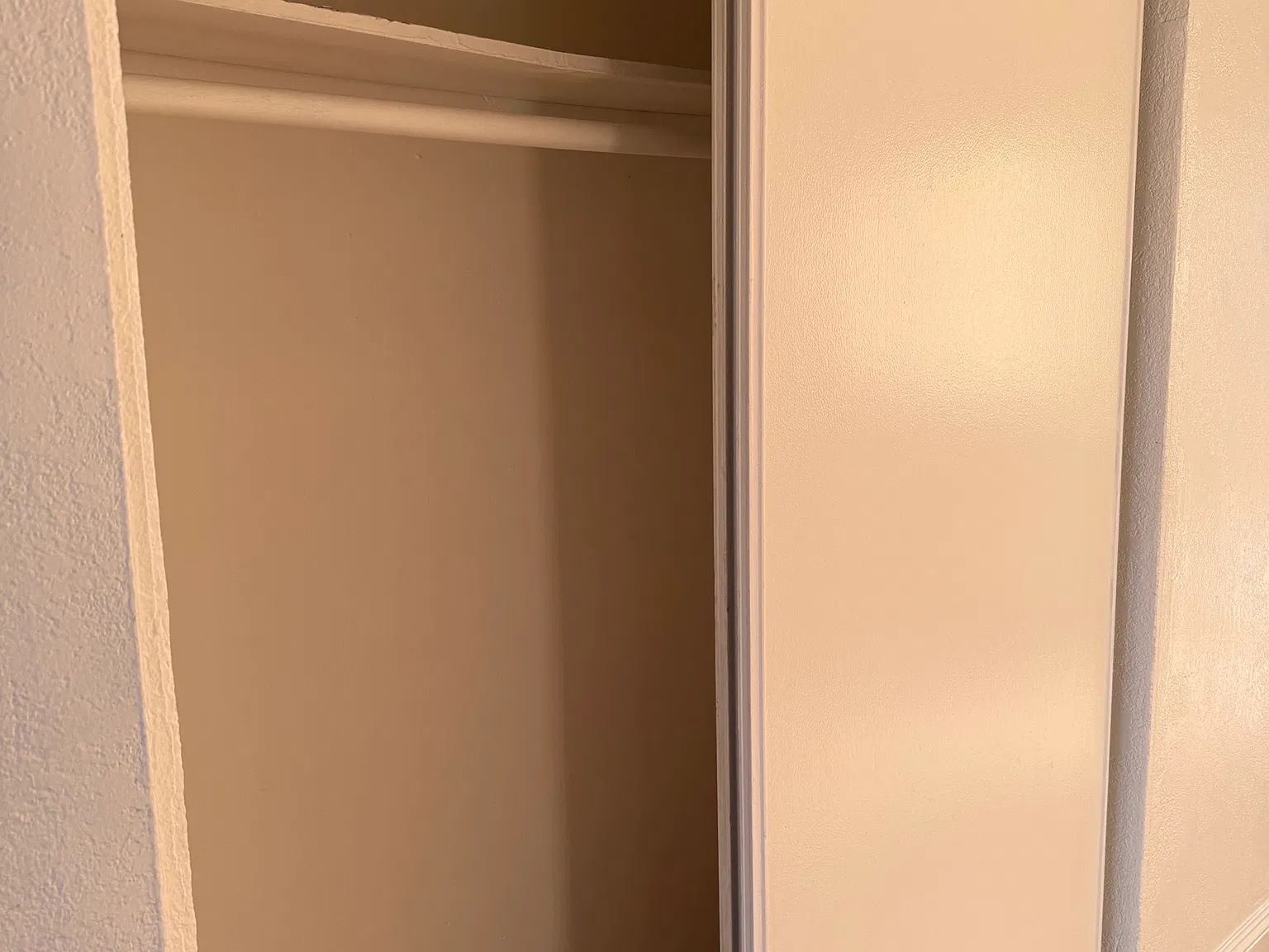 Studio, $1,500 — Photo 2