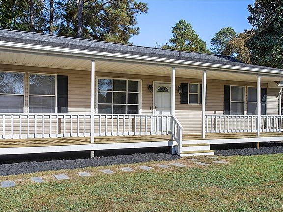 4th image of 24206 Gaydell Dr