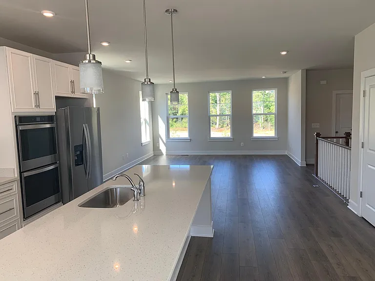 1640 Sandpiper Bay Loop — Photo 6