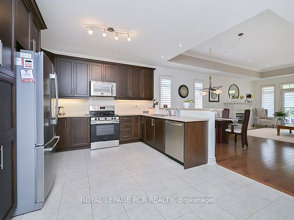 4th image of 164 Ridge Way